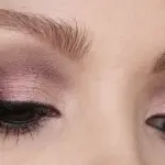 Come applicare l’eyeliner: dritte per uno sguardo magnetico