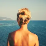 Come non far sudare i capelli: 3 dritte furbe per una chioma sempre pulita!