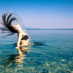 Come proteggere i capelli dalla salsedine in 3 mosse!