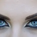 Come eliminare le occhiaie scavate: rimedi naturali